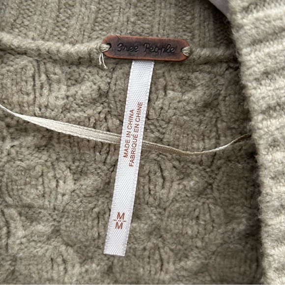 Free People Marlowe Cardigan, size M - Picture 9 of 10